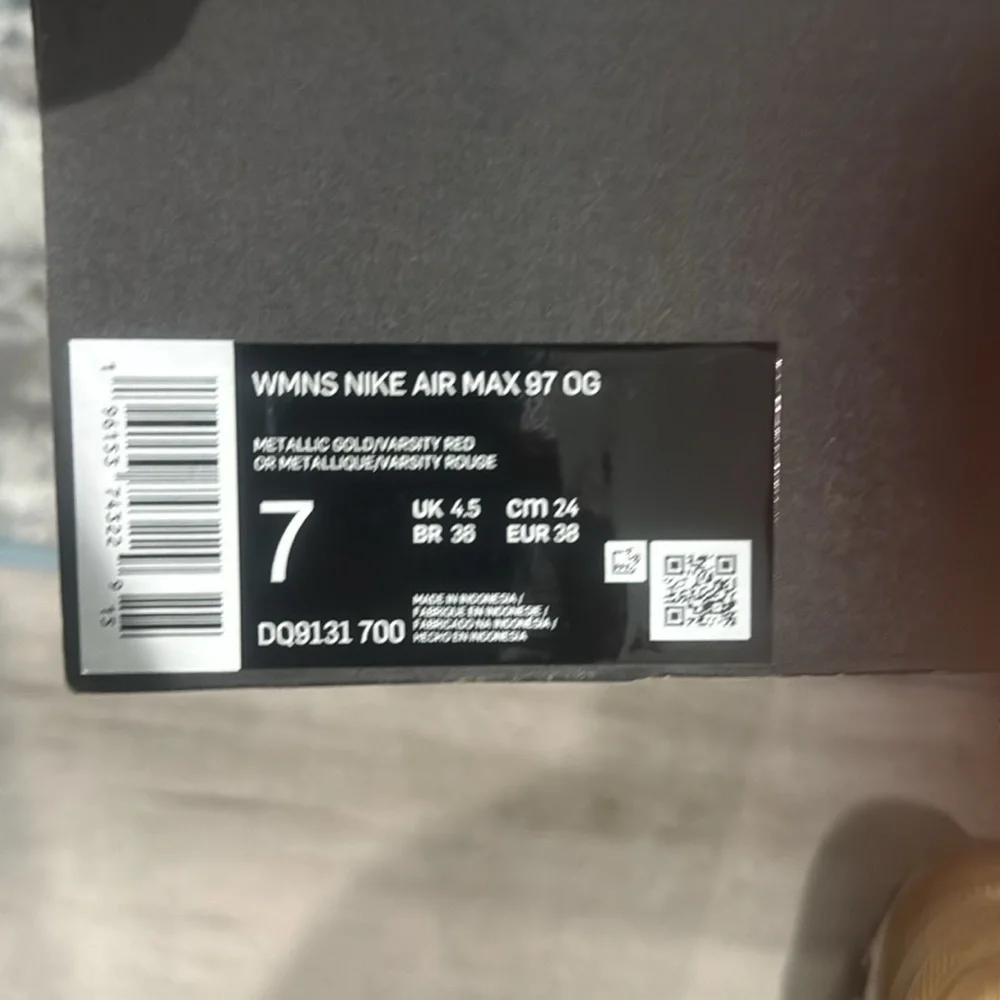 Nike Air Max 97 Gold Size 7 - Picture 6 of 7